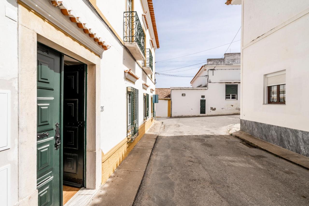 Отель Casa Garcia Amareleja Экстерьер фото
