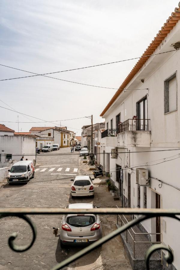 Отель Casa Garcia Amareleja Экстерьер фото
